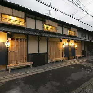 別荘 さと居　七条壬生　香雪, 京都市